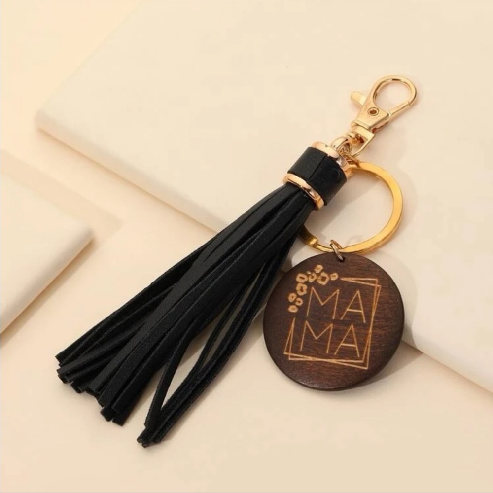 Wood MAMA Keychain